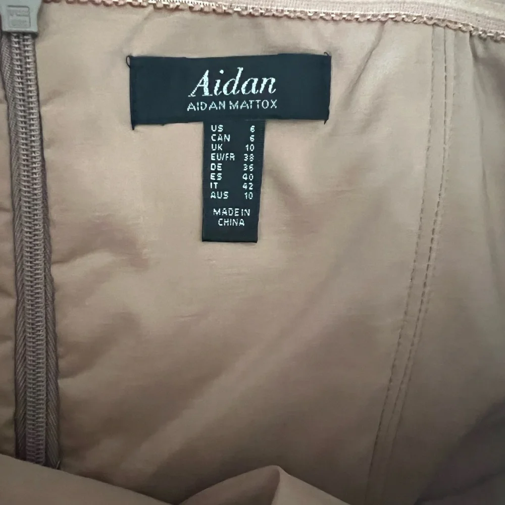 Aidan Mattox metallic jacquard off thr shoulder dress - Picture 6 of 7